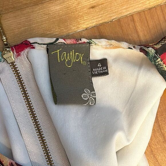 Floral Sleeveless Dress - Multicolor - Picture 6 of 6